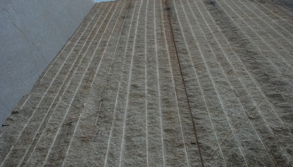 Giallo_Ornamentale_Quarry_1