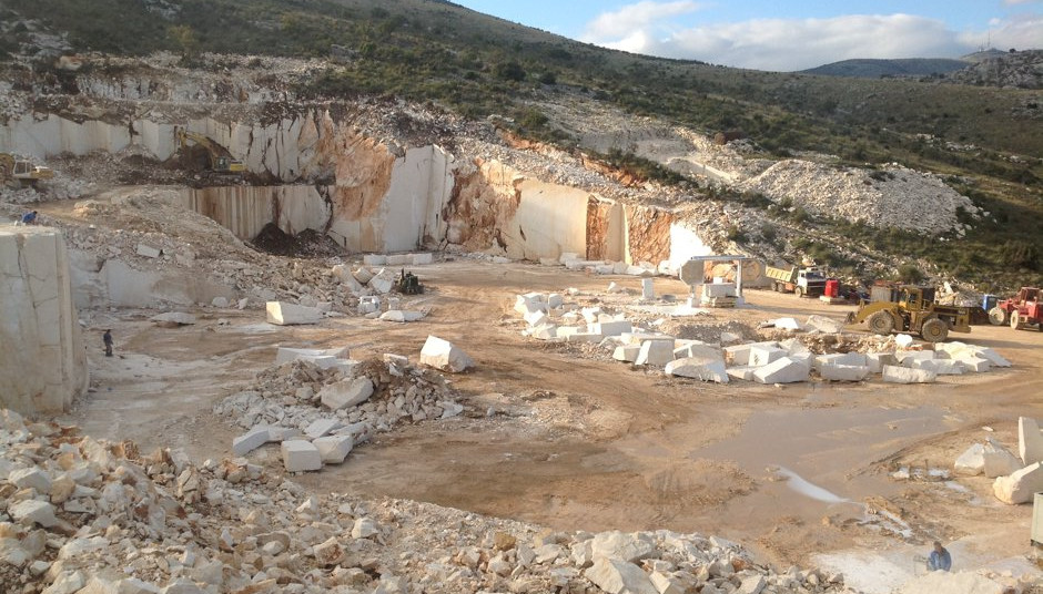 king_beige_quarry_00