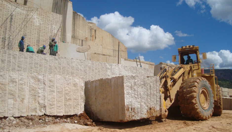 Ouro_Brasil_quarry_14